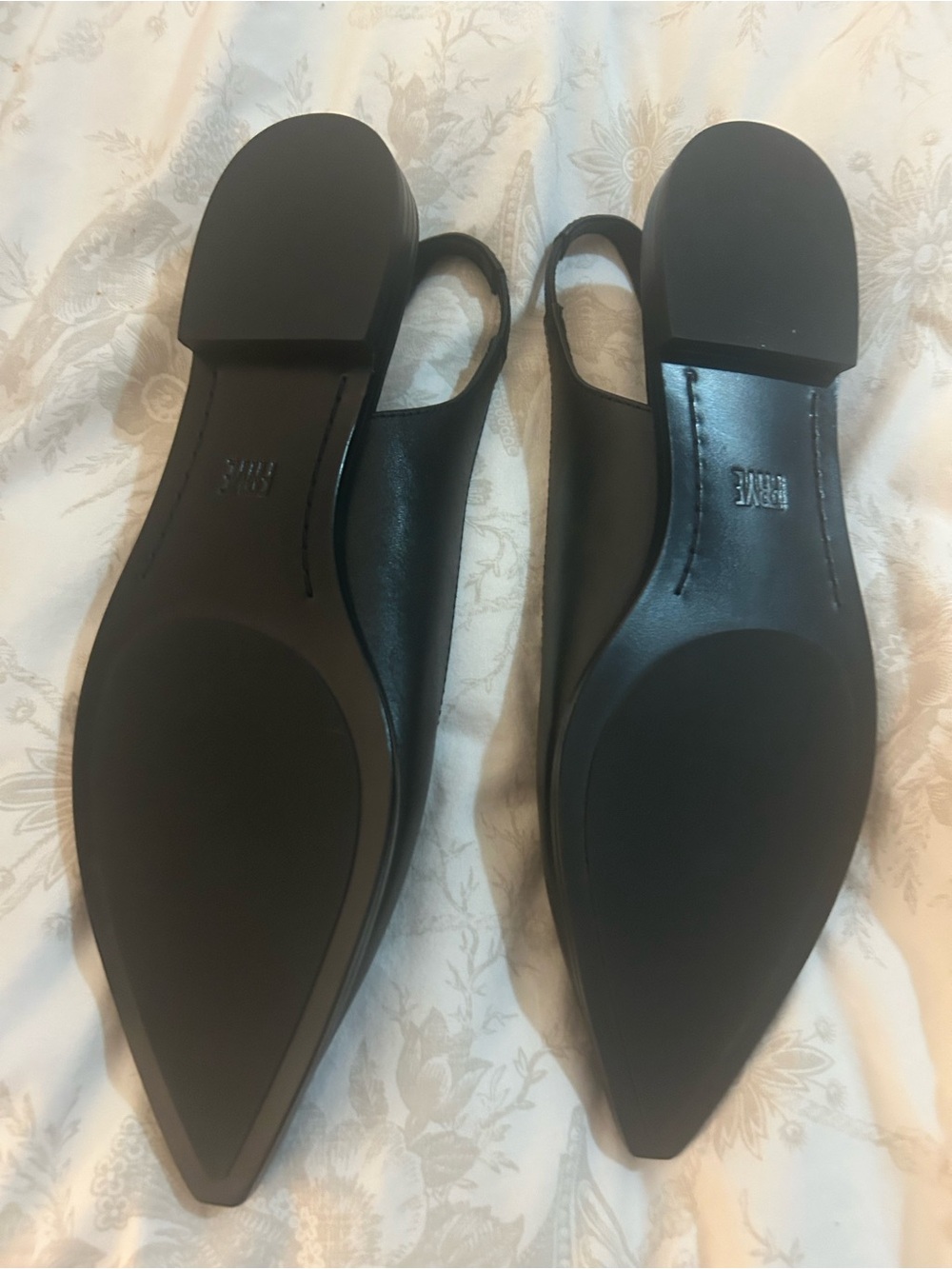 Frye Black Leather Kenzie Slingback Flat NWT and Box - Picture 2 of 8